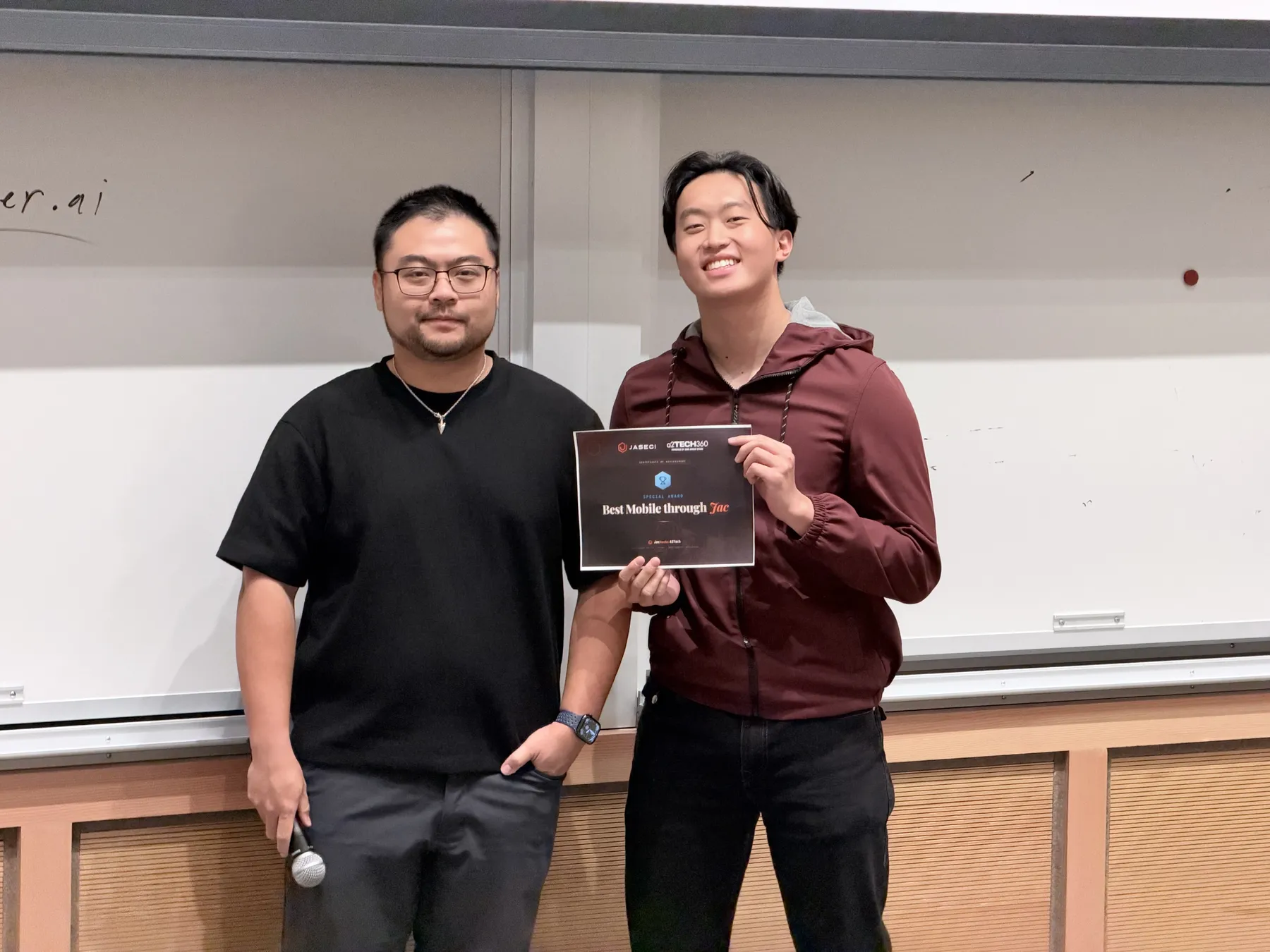 Best Mobile Through Jac award presentation at JacHacks A2Tech